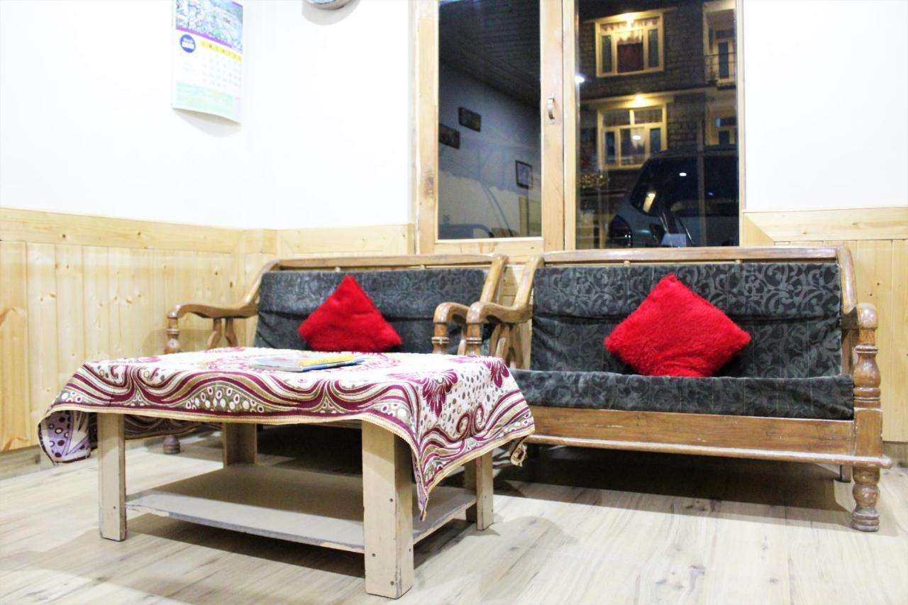 Hotel New Royal מנאלי מראה חיצוני תמונה